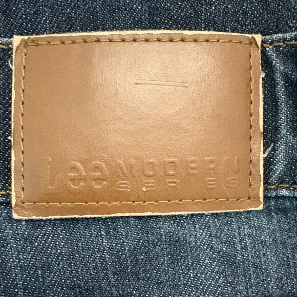Men's Lee Blue Jeans, Size 34x30 - Picture 3 of 5